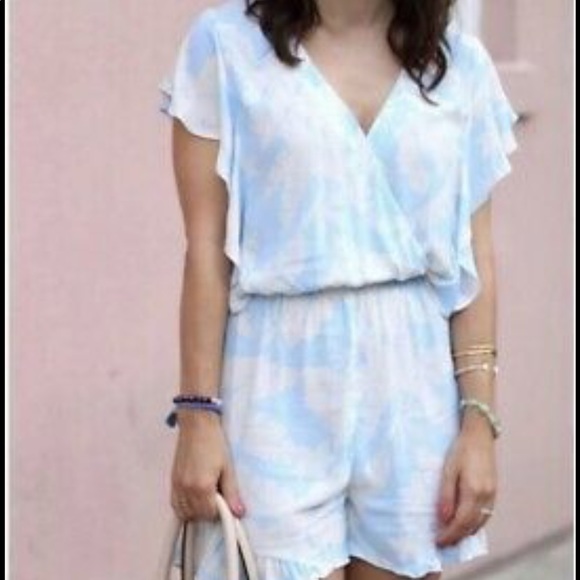 Beautiful romper - Picture 2 of 6